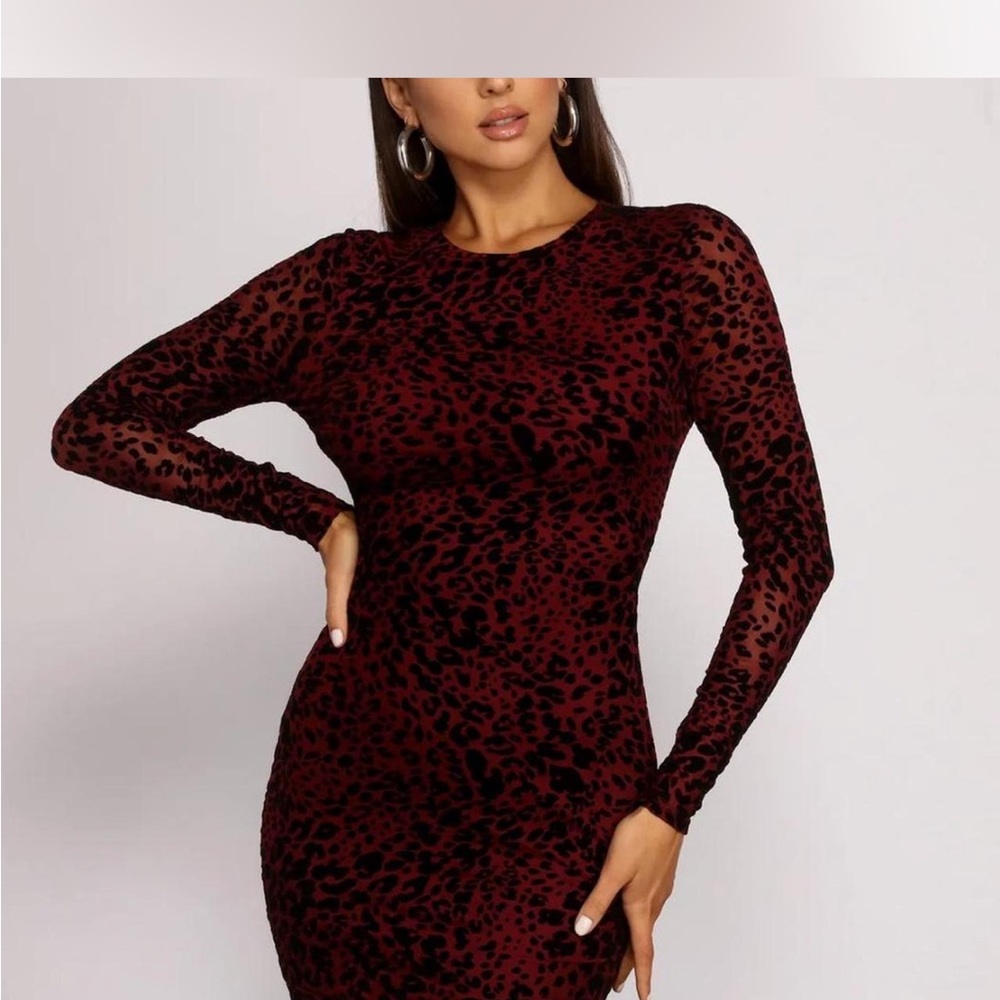 Windsor Red and Black Long Sleeve Dress
